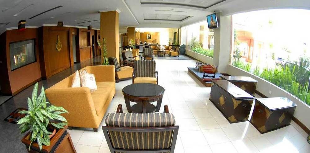 Semesta Heritage Hotel & Convention 세마랑 외부 사진