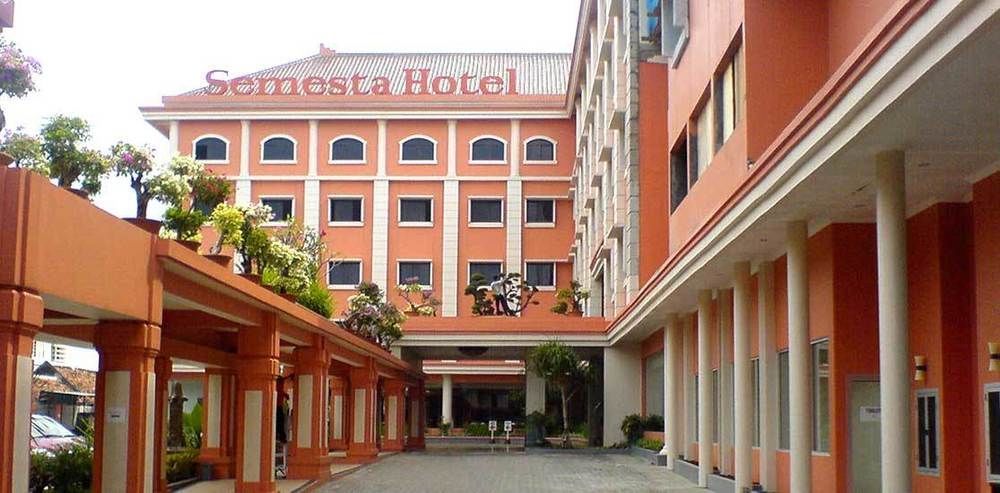 Semesta Heritage Hotel & Convention 세마랑 외부 사진