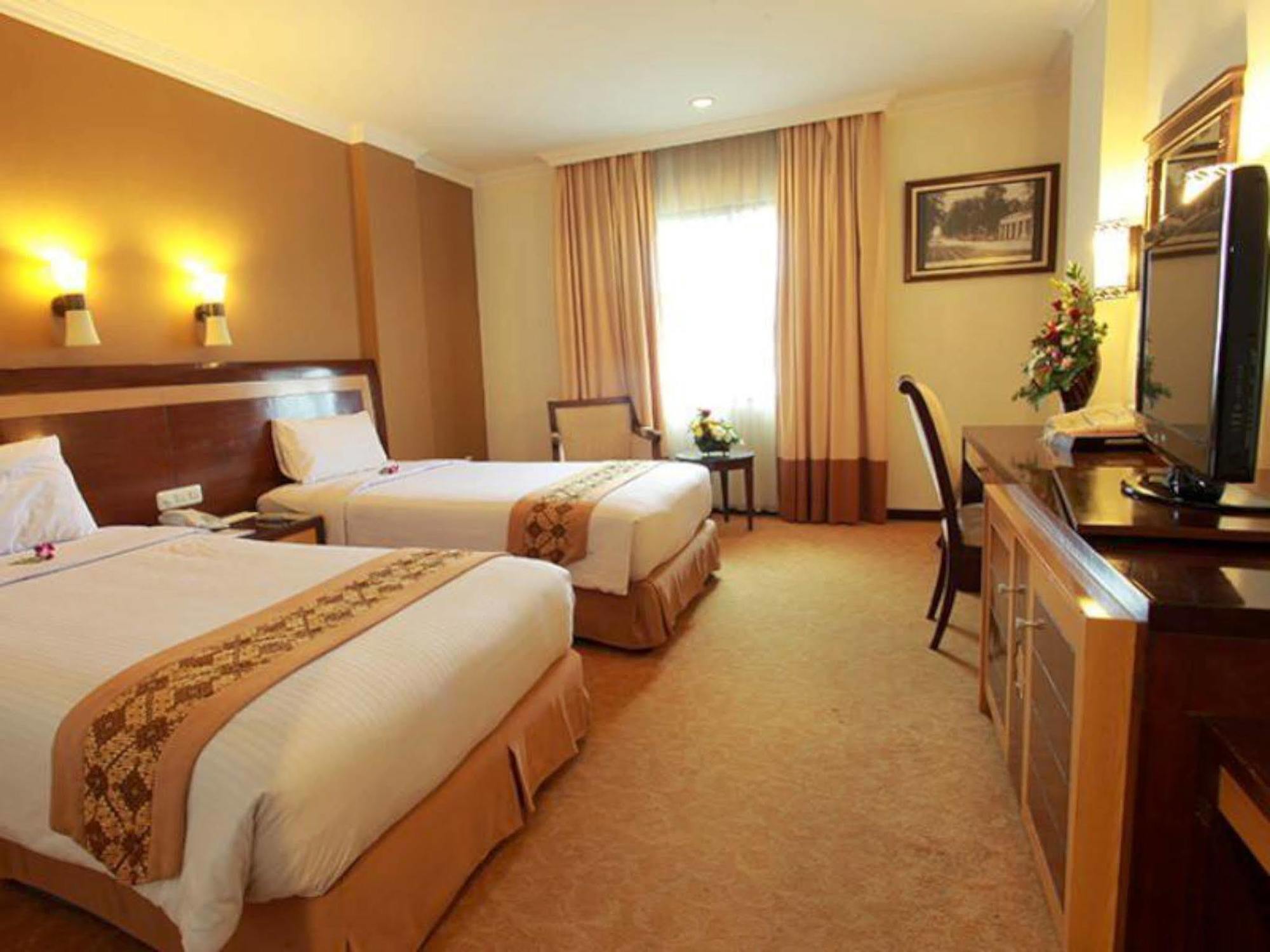 Semesta Heritage Hotel & Convention 세마랑 외부 사진